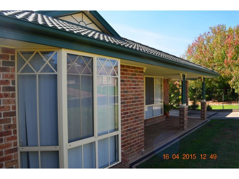 9 Kiandra Drive, Tumut NSW 2720