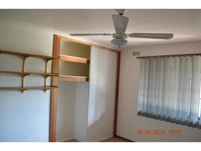 72 a and b Carey Street, Tumut NSW 2720