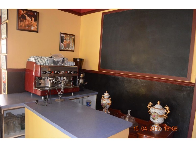 77 Tumut Street, Adelong NSW 2729