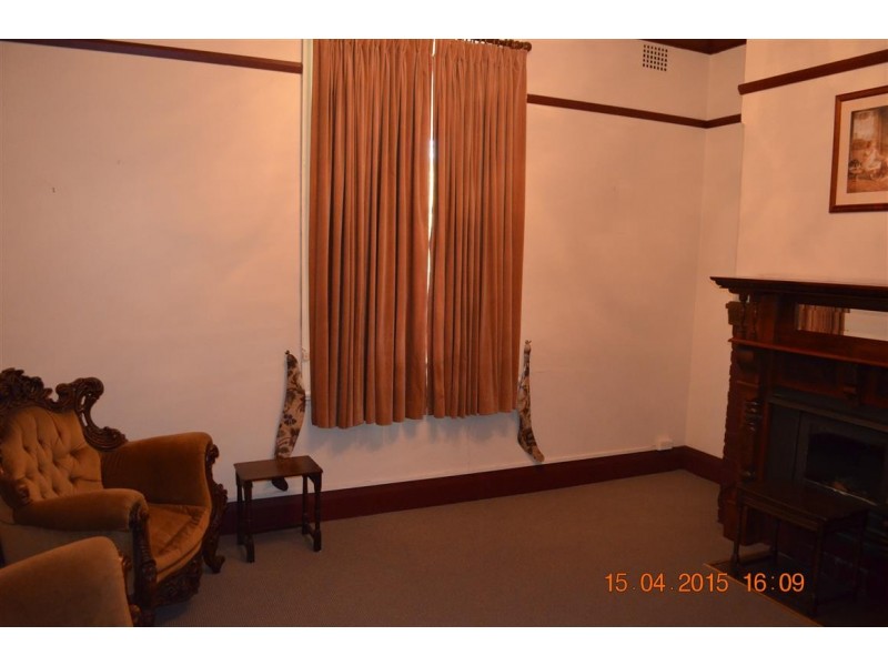 77 Tumut Street, Adelong NSW 2729