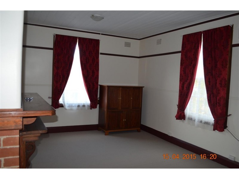 77 Tumut Street, Adelong NSW 2729