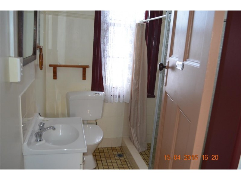 77 Tumut Street, Adelong NSW 2729