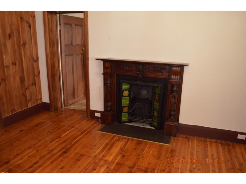 77 Tumut Street, Adelong NSW 2729