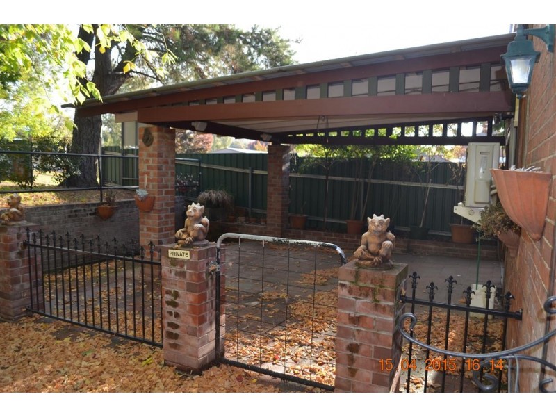 77 Tumut Street, Adelong NSW 2729