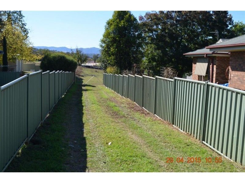 140a Capper Street, Tumut NSW 2720