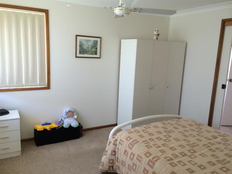 18 Hassett Street, Tumut NSW 2720