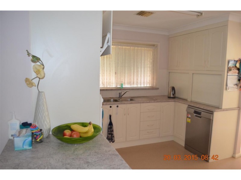 221 Capper Street, Tumut NSW 2720