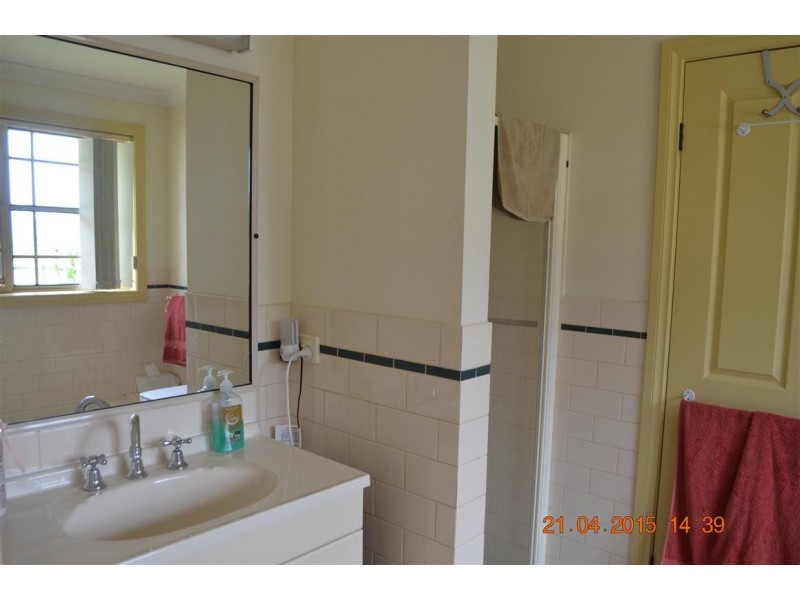 2 Coolamine CCT, Tumut NSW 2720