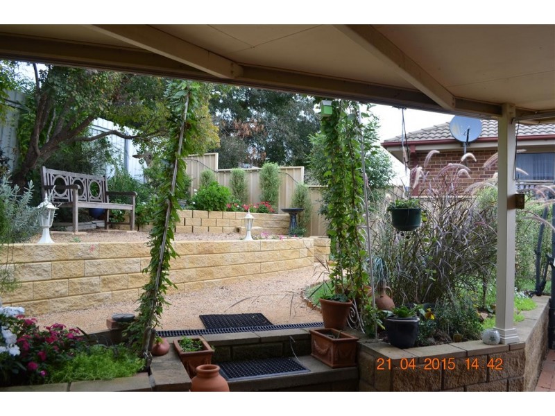 2 Coolamine CCT, Tumut NSW 2720