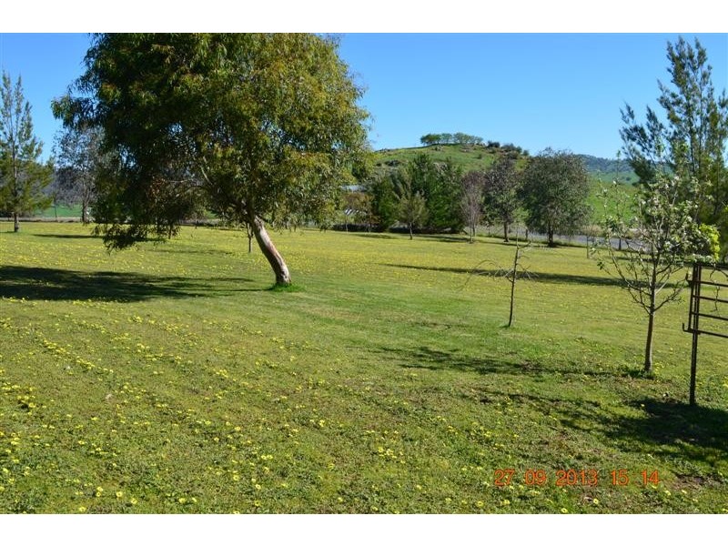 7 Ryans Road, Adelong NSW 2729