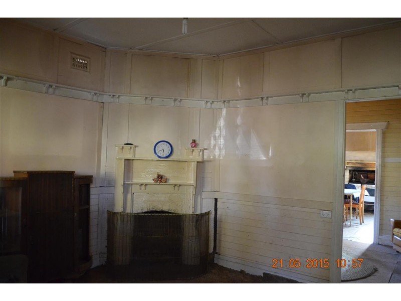 56 Lynch Street, Adelong NSW 2729