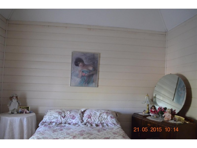 18 Quartz Street, Adelong NSW 2729