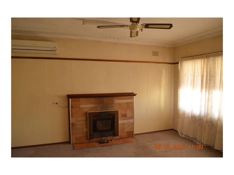 15 Snowy Mountains Highway, Adelong NSW 2729