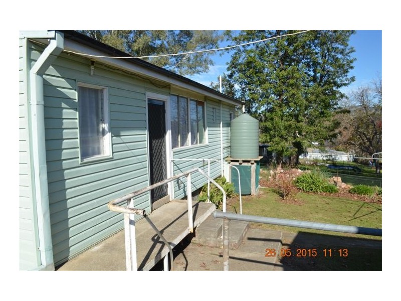 15 Snowy Mountains Highway, Adelong NSW 2729