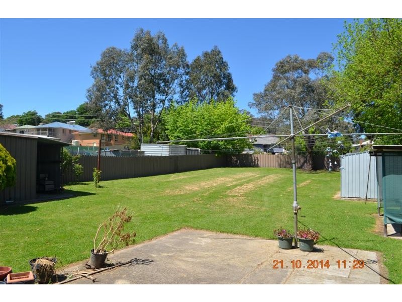 18 Tumut Street, Tumut NSW 2720