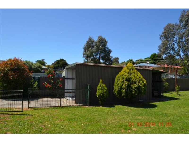 18 Tumut Street, Tumut NSW 2720