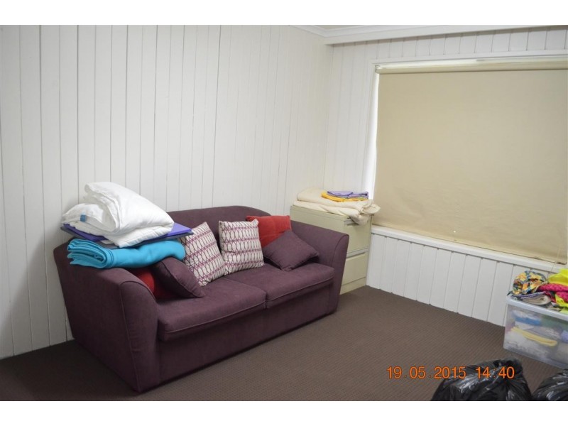 15 Camp Street, Adelong NSW 2729