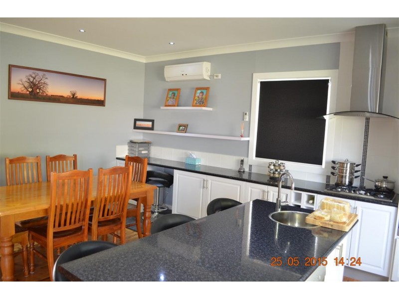 48 Clarke Street, Tumut NSW 2720