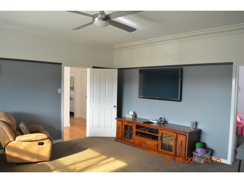 48 Clarke Street, Tumut NSW 2720