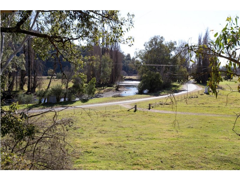 232 East Blowering Road, Jones Bridge, Tumut NSW 2720