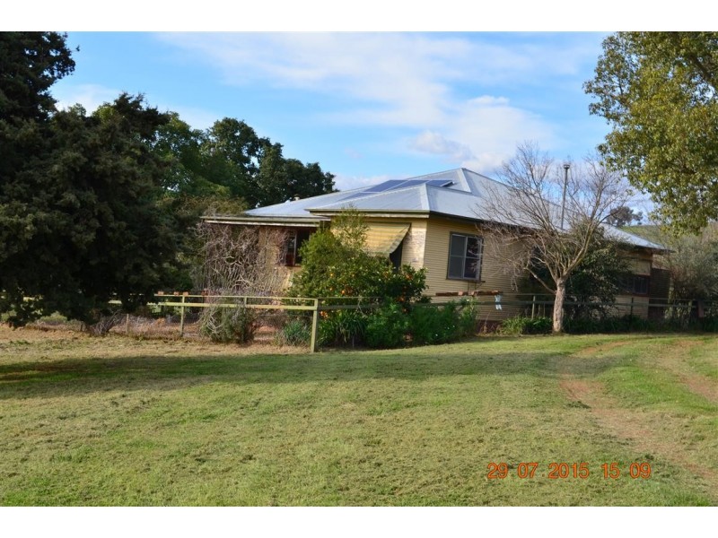122 Mundongo Road, Tumut NSW 2720