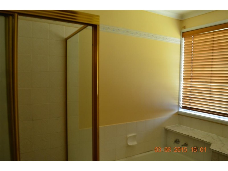 146 Lambie Street, Tumut NSW 2720