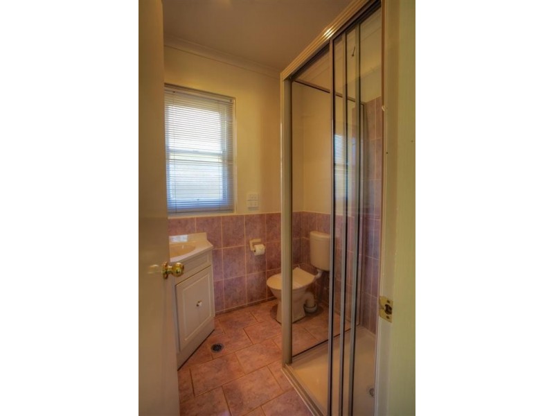 39 Merivale Street, Tumut NSW 2720