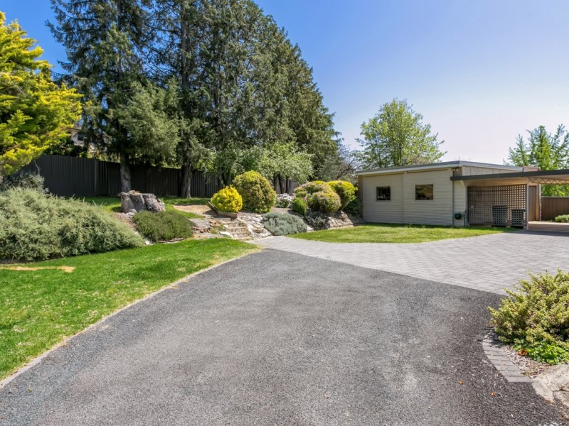 133 Dalhunty Street, Tumut NSW 2720