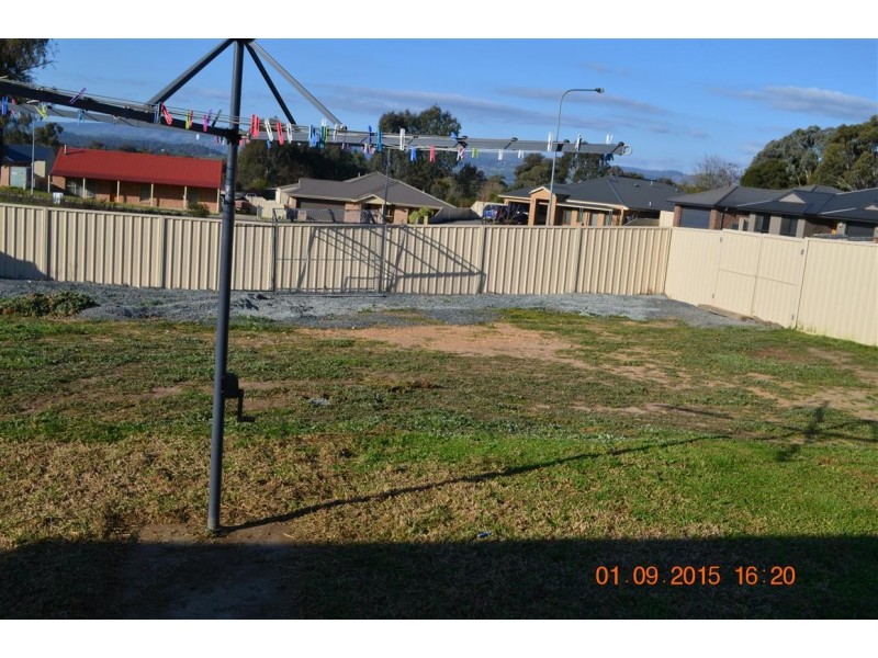 17 Ridge Street, Tumut NSW 2720