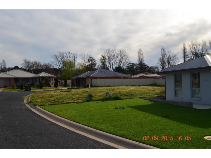 10 Chisholm Close, Tumut NSW 2720