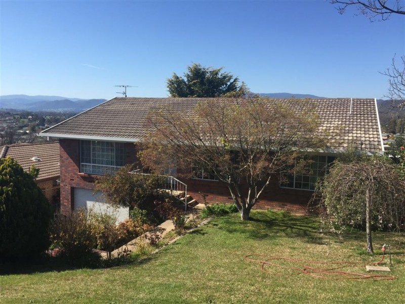 74 Howick Street, Tumut NSW 2720