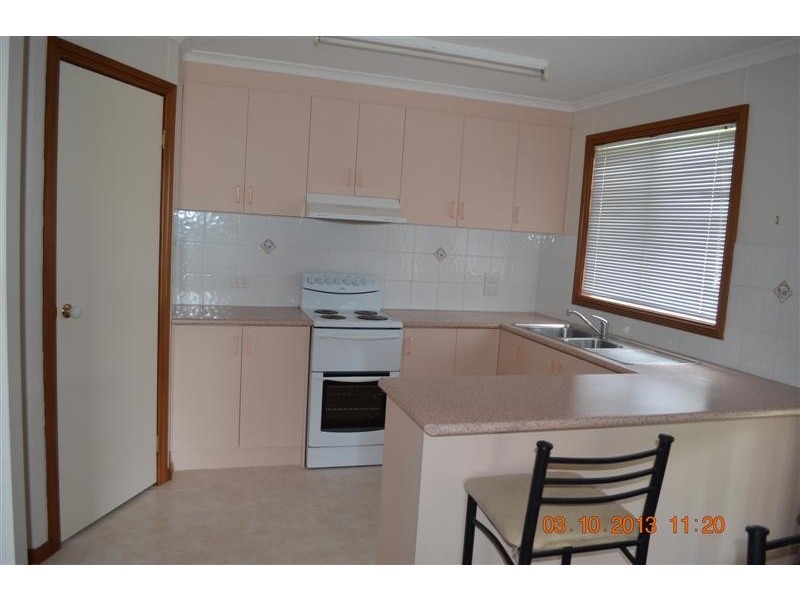 13 Sturt Close, Tumut NSW 2720