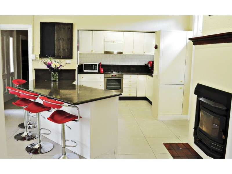 5097 BATLOW ROAD, Tumut NSW 2720