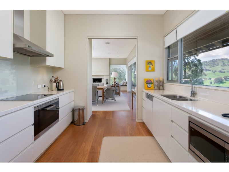 29 Westwood Road, Adelong NSW 2729