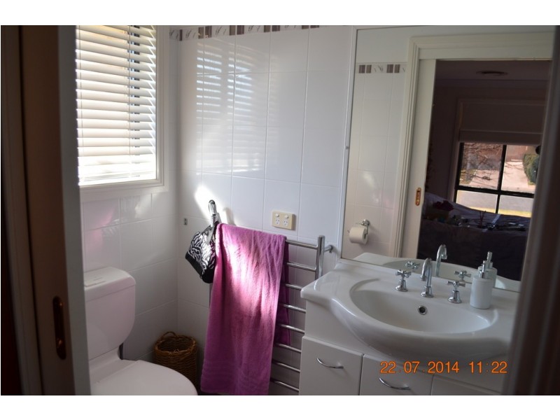 6 Harris Street, Tumut NSW 2720