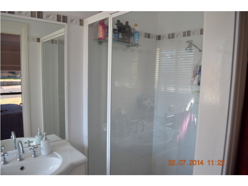 6 Harris Street, Tumut NSW 2720