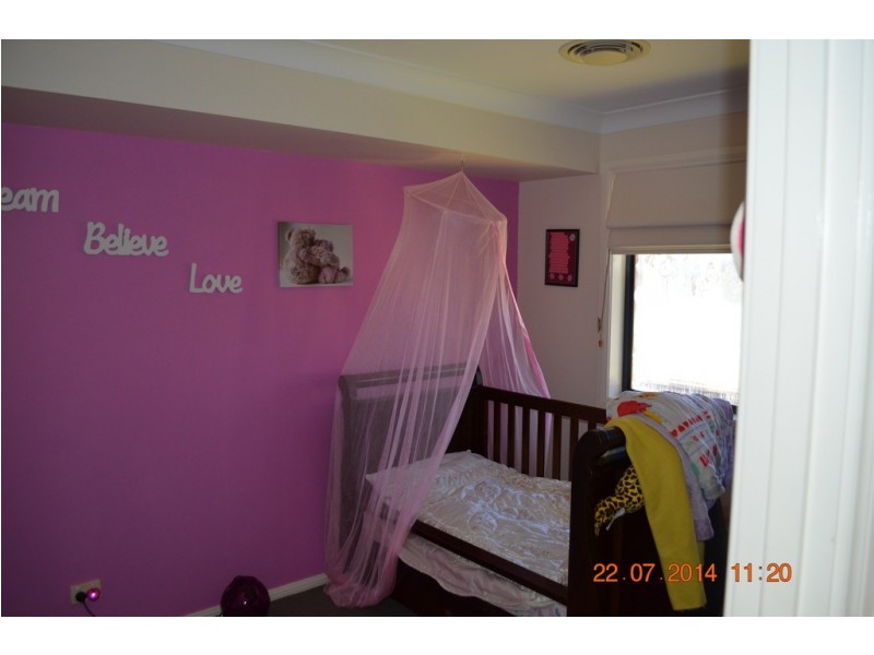 6 Harris Street, Tumut NSW 2720