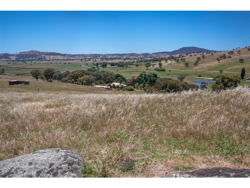 729 Grahamstown Road,, Adelong NSW 2729