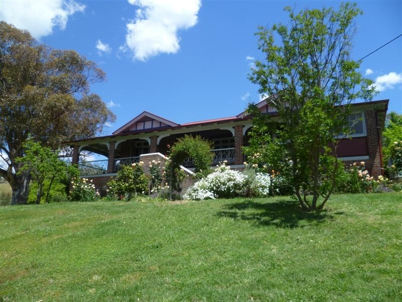 729 Grahamstown Road,, Adelong NSW 2729