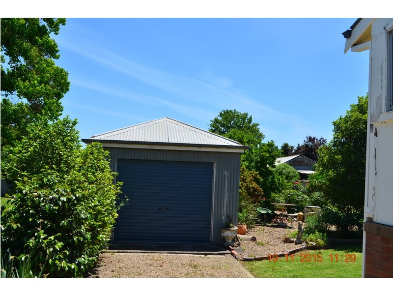 17 Tumut Street, Tumut NSW 2720