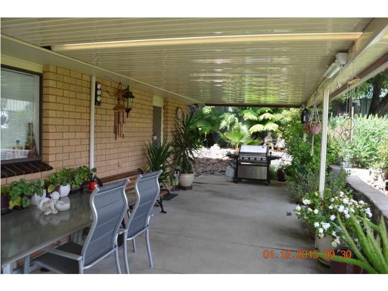 77 Broughton Street, Tumut NSW 2720