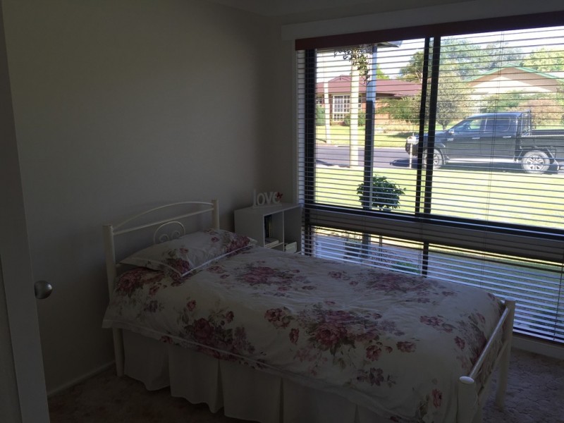 5 Kirra street, Tumut NSW 2720