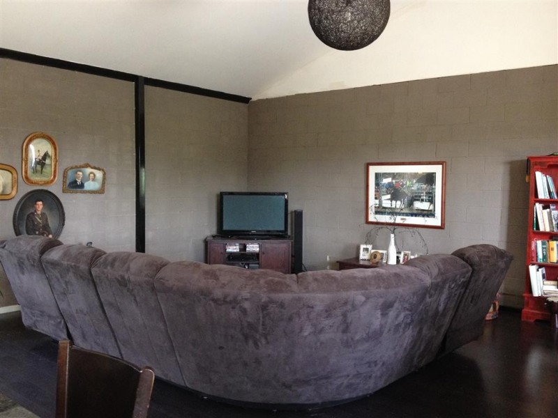 72 Peels Road, Batlow NSW 2730