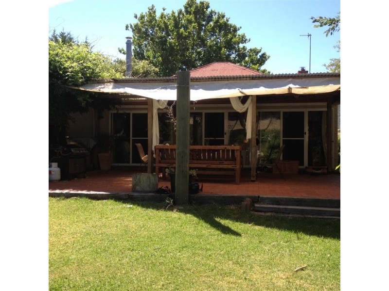 62 Selwyn Street, Adelong NSW 2729