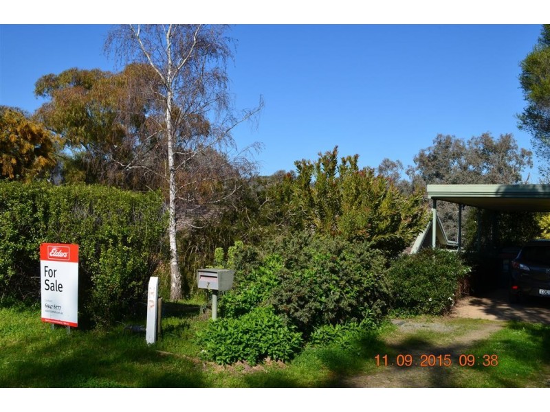 7 Orana Cres, Tumut NSW 2720