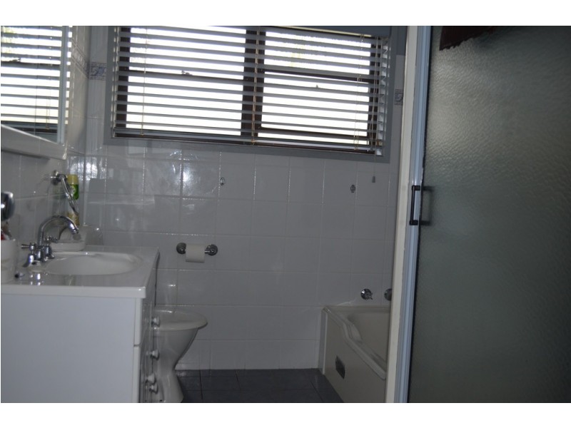 20 KIRRA STREET, Tumut NSW 2720