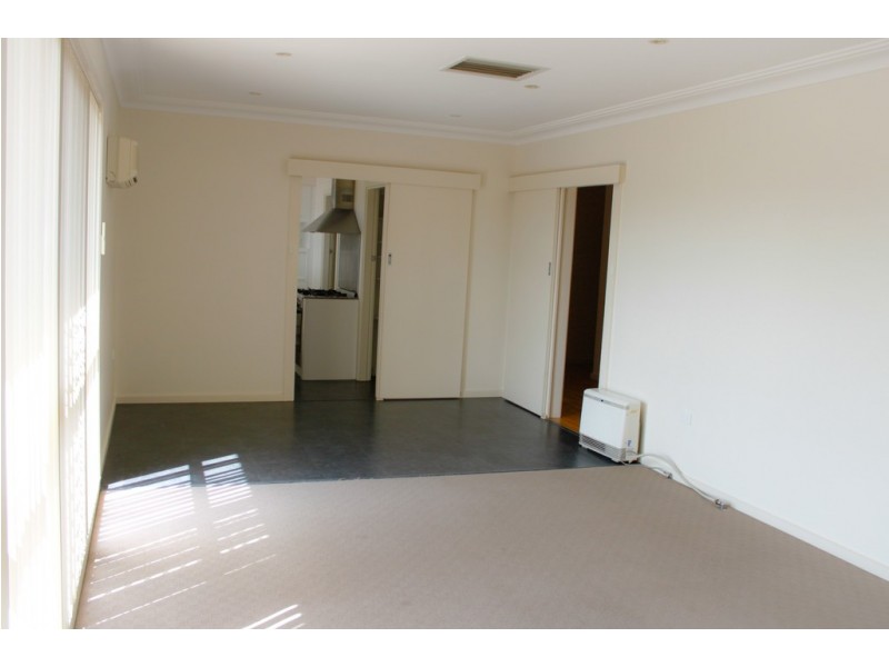 70 Howick Street, Tumut NSW 2720