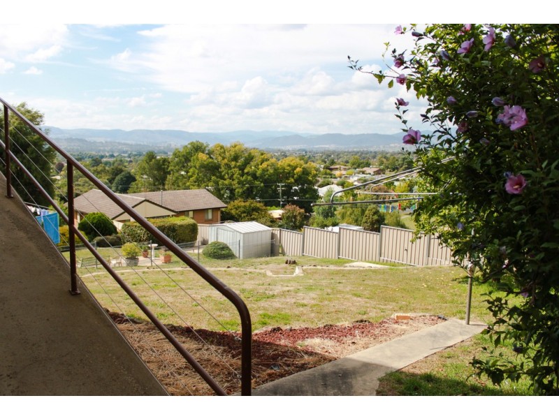 70 Howick Street, Tumut NSW 2720