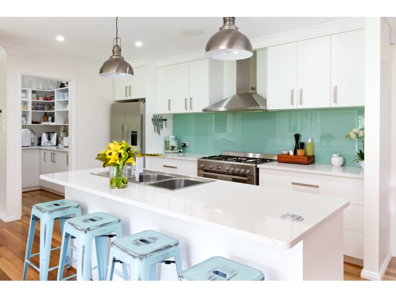 20 LOCKERIDGE DRIVE, Tumut NSW 2720