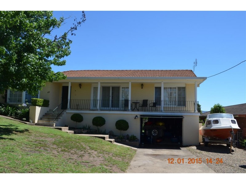 45 Dalhunty Street, Tumut NSW 2720